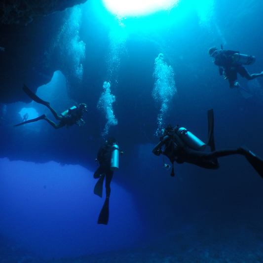 Dive The Great Blue Hole